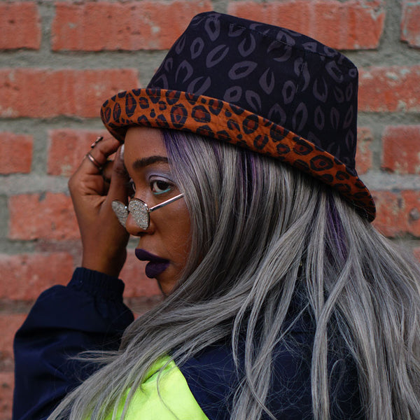 Joyride Reversible Bucket Hat in Double Leopard1